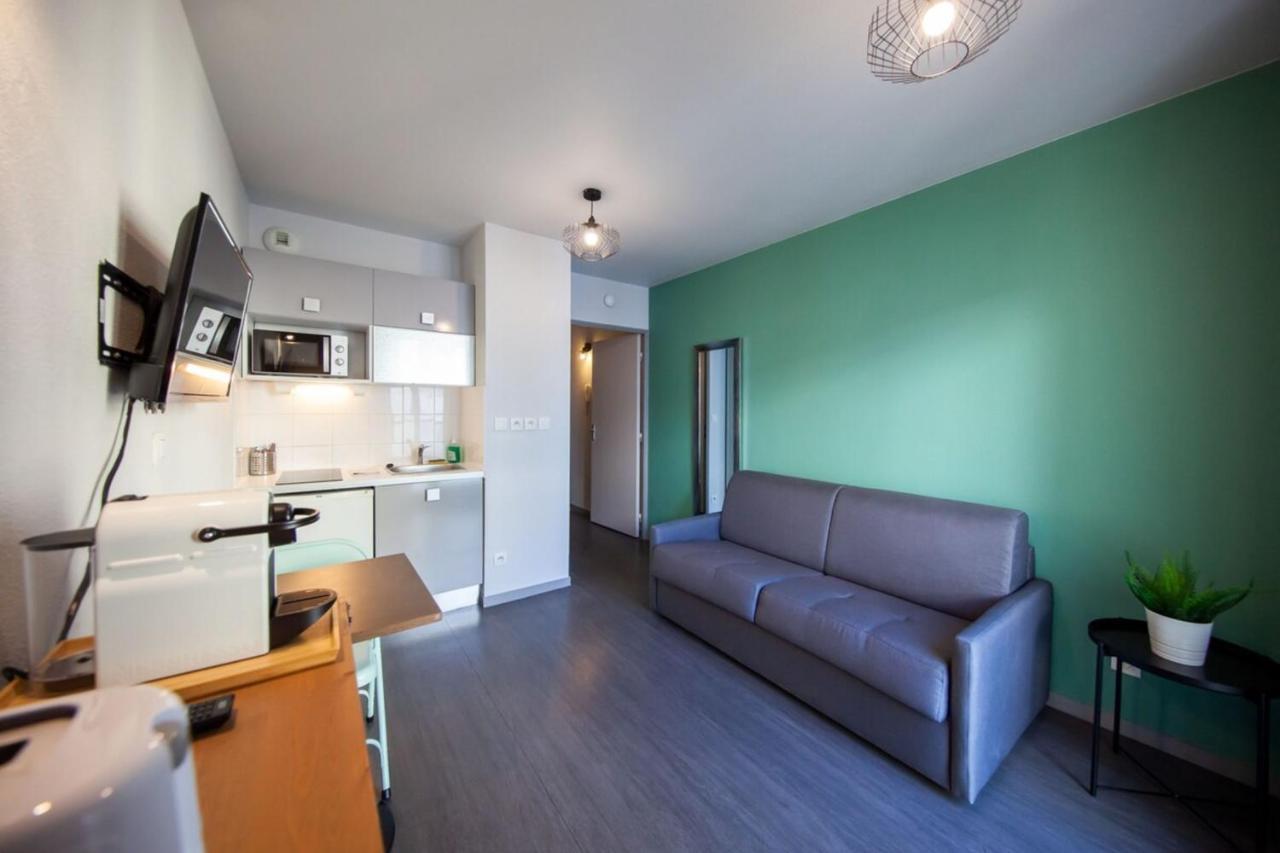 Apartamento Le Petit Hector -Studio Cosy Avec Parking -Debourg Lyon Exterior foto