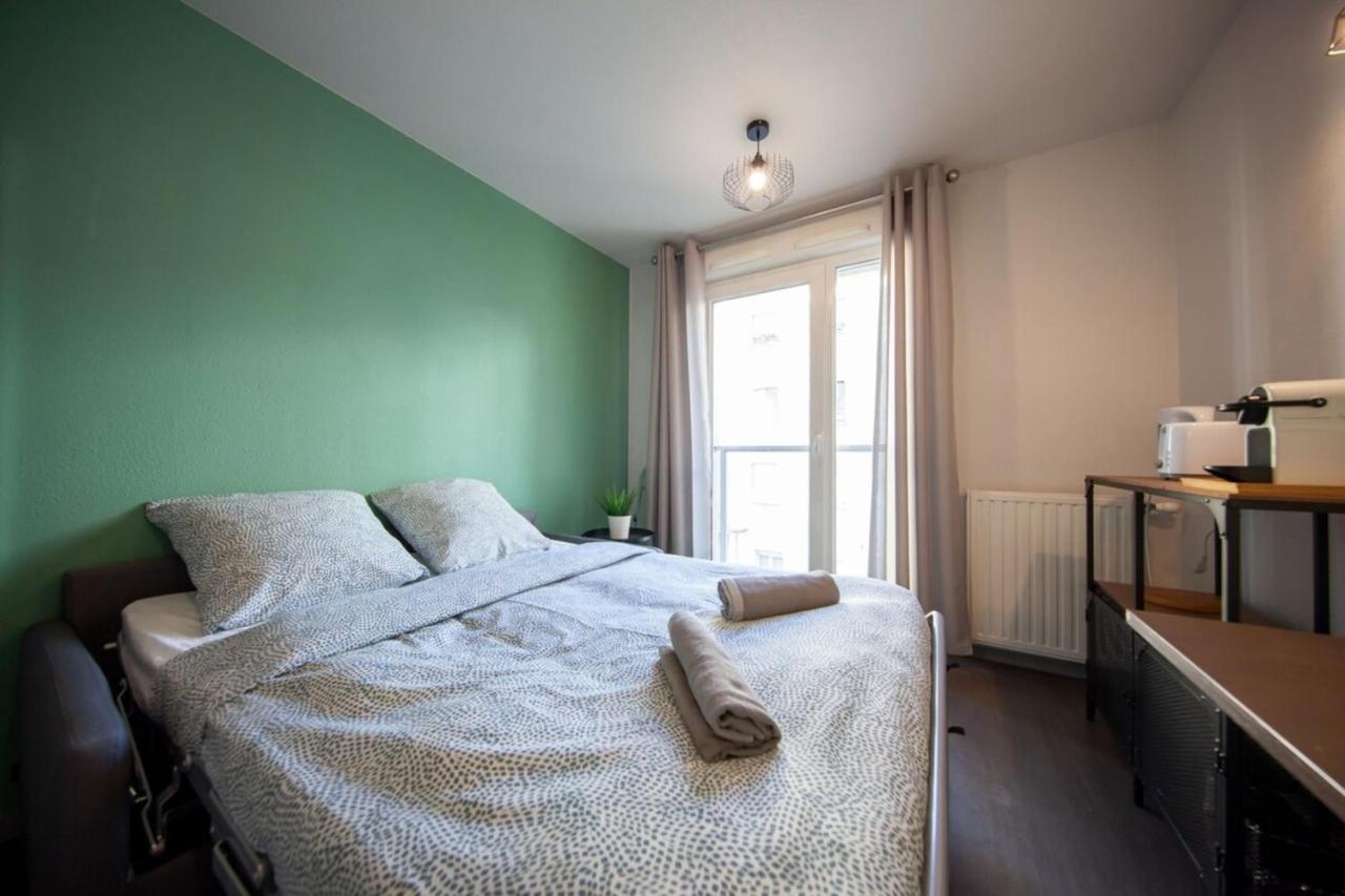 Apartamento Le Petit Hector -Studio Cosy Avec Parking -Debourg Lyon Exterior foto